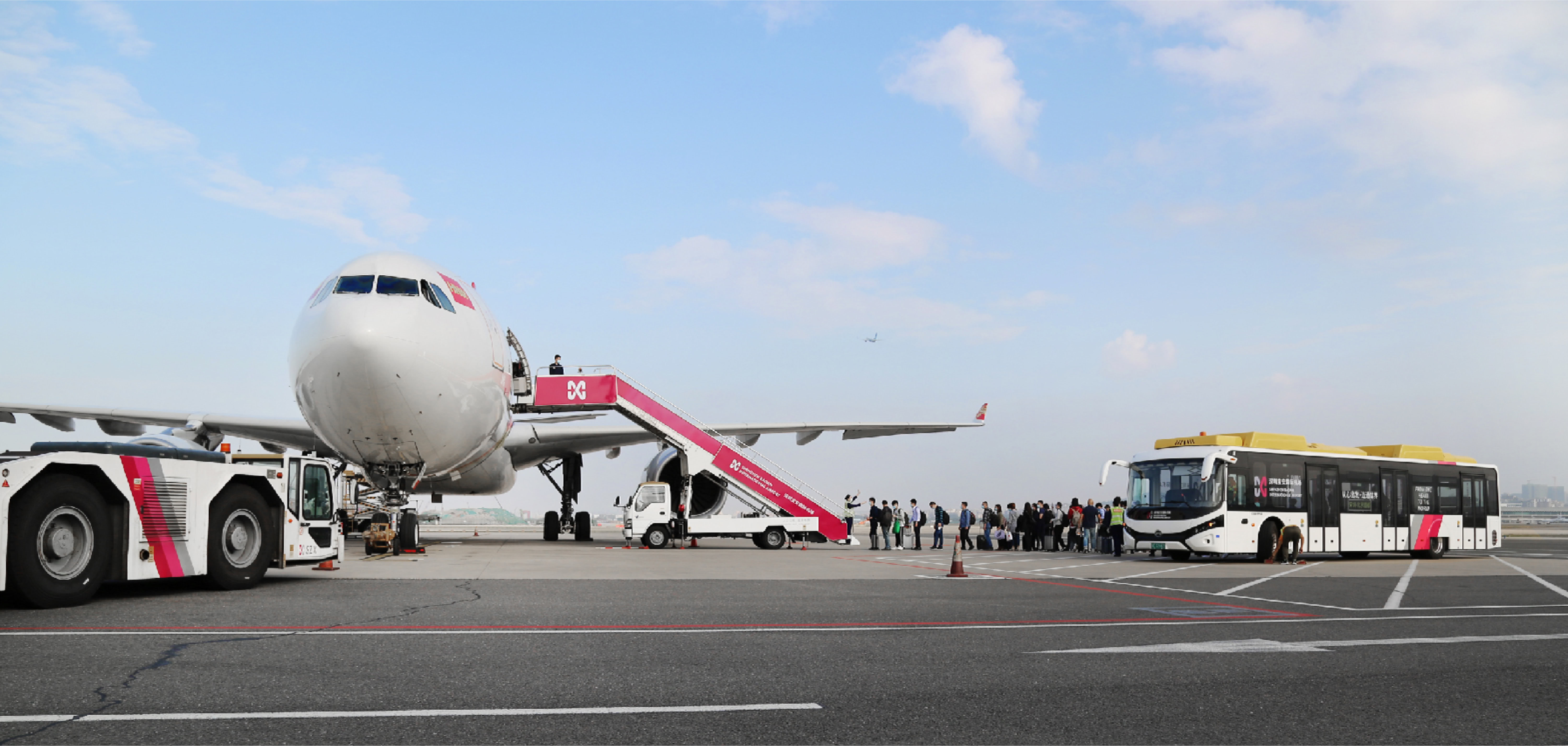 面向未来的机场品牌重塑-深圳机场集团