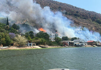 Thumbnail Harties fire Stn25 image1